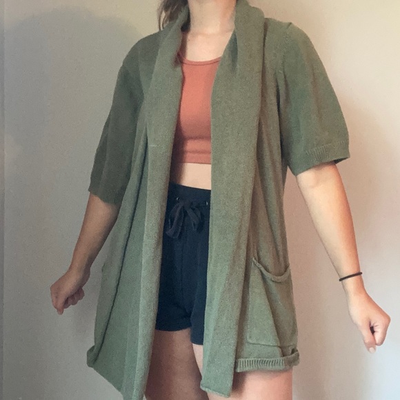 Knit Army Green Short-Sleeved Cardigan